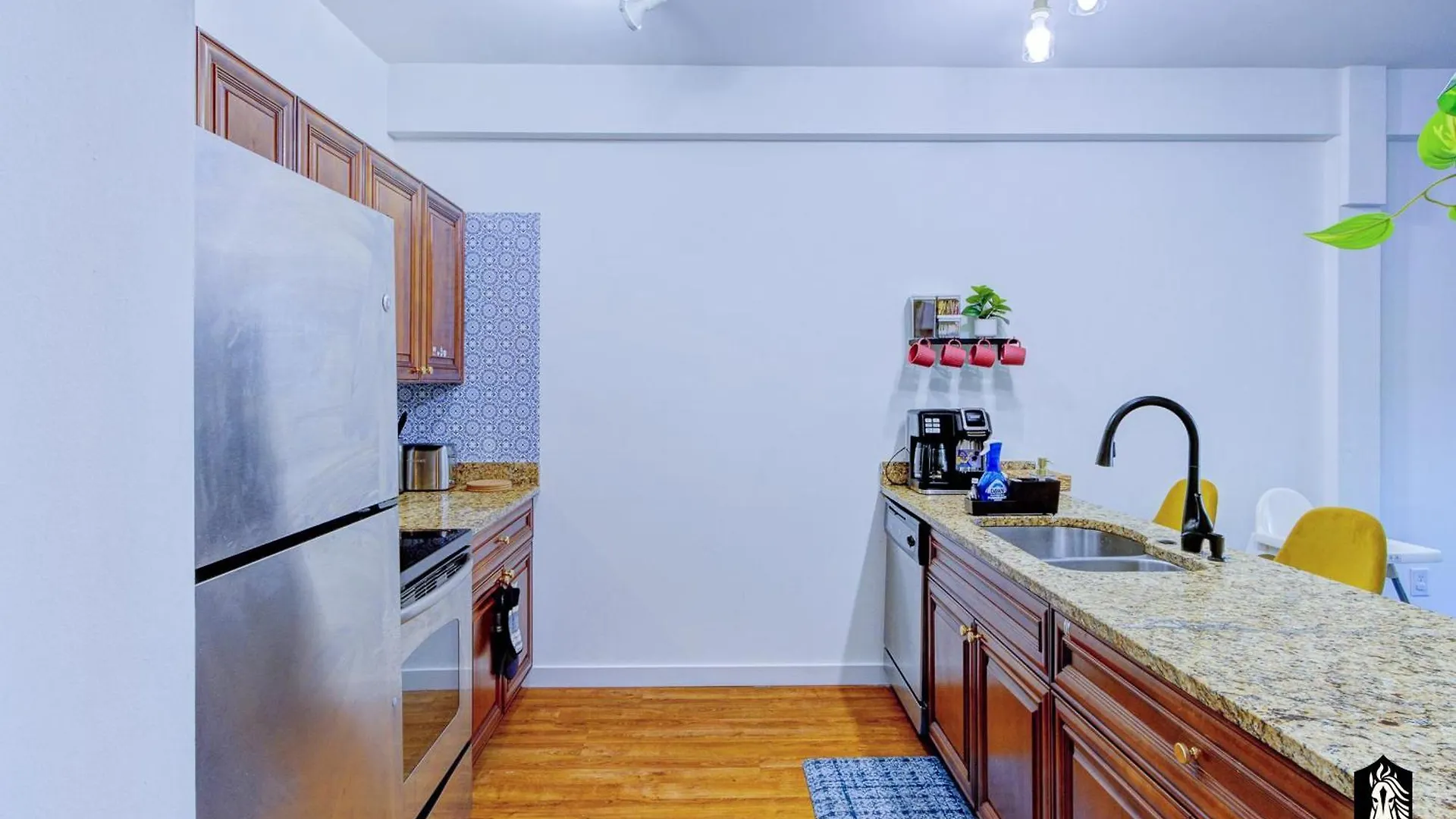 The Stallion #301 - Walk To Attractions, Modern Luxe Loft In Downtown Memphis With Free Covered Gated Parking Apartman